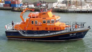 Severn Class RNLI Lifeboat By Photographed by Adrian Pingstone (Own work) [Public domain], via Wikimedia Commons
