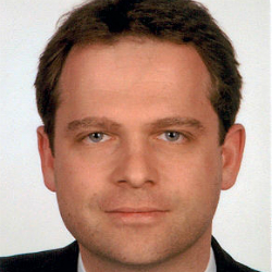 Martin Roth, Manager for Strategy Finances and Risk Management, Porsche AG