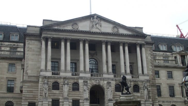 Bank of England (https://pixabay.com/en/london-bank-of-england-england-2427129/)