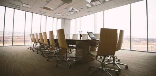 meeting : Source Image - Unsplash.com / Benjamin Child