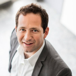 https://www.linkedin.com/in/vladtrifa/ Vlad Trifa
