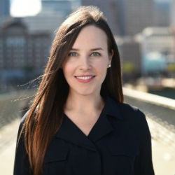 Anna Rosenman, VP of Community Cloud at Salesforce Source Linkedin