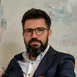 Daniel Saliba, CEO of Land32