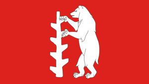 Warwickshire flag VexiloHogweard [CC BY-SA 4.0 (https://creativecommons.org/licenses/by-sa/4.0)]