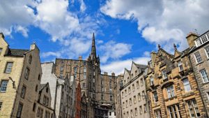 Edinburgh Cloud Image credit pixabay/kolibri5