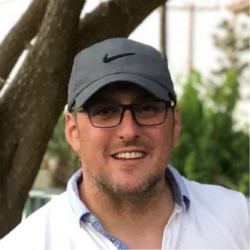 https://www.linkedin.com/in/sebastienhenot/ Sebastien Henot, Chair of the VID Working Group, and Renault's Silicon Valley Innovation Lab Manager of Business Innovation.