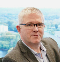 https://ideanomics.com/about-us/leadership/our-board-of-directors/ Alf Poor, CEO of Ideanomics.