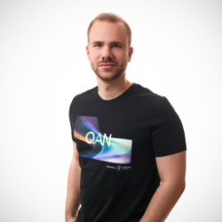 Johann Polecsak, CTO and co-founder of QANplatform