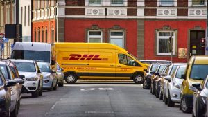 DHL ((credit image/Pixabay/useche70)