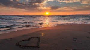 Sun Sea Cloud Gulf Sand - Image by Nenad Maric from Pixabay 