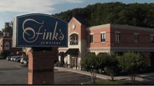 Finks Jewelry store, (c) Finks 2023