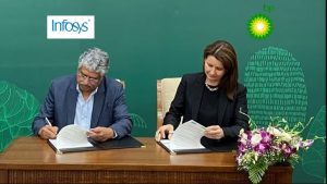 Nandan Nilekani, Co-founder and Chairman, Infosys and Leigh-Ann Russell, EVP, Innovation & Engineering, bp
