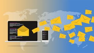 Sending 1 email to many people - Image by Muhammad Ribkhan from Pixabay