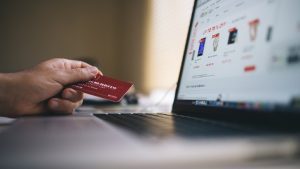 Laptop Payment eCommerce - Image by StockSnap from Pixabay
