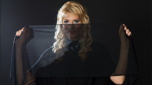 Unveil woman Image by Maura Nicolaita from Pixabay