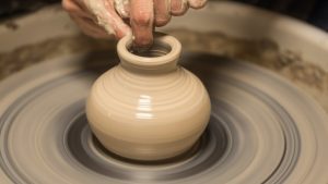 Shaping POttery - Image by Marcel from Pixabay