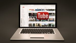 Wix.com (credit image/https://pixabay.com/photos/youtube-laptop-notebook-online-1158693/ TymonOziemblewski)