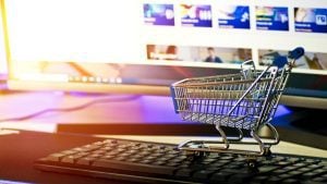 Wix.com (Credit image/https://pixabay.com/photos/online-e-commerce-shopping-internet-6817350/andrespradagarcia)