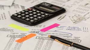 PayQuicker launches 1099 tax reporting solution supported by Avalara (credit image/https://pixabay.com/photos/calculator-calculation-insurance-1044173/Steve Buissinne)