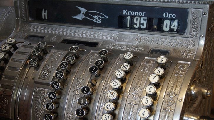Castles Technology analysis finds Merchants want POS to do more than take payments