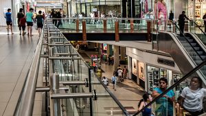 Retail Detail: Leveraging Real-Time Data to Unlock Revenue Potential - Image by Steve Buissinne from Pixabay