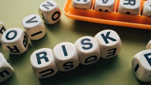 Risk Boggle Image by Wokandapix from Pixabay 